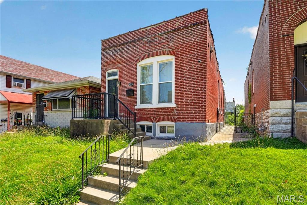 St Louis Commons Add - Residential