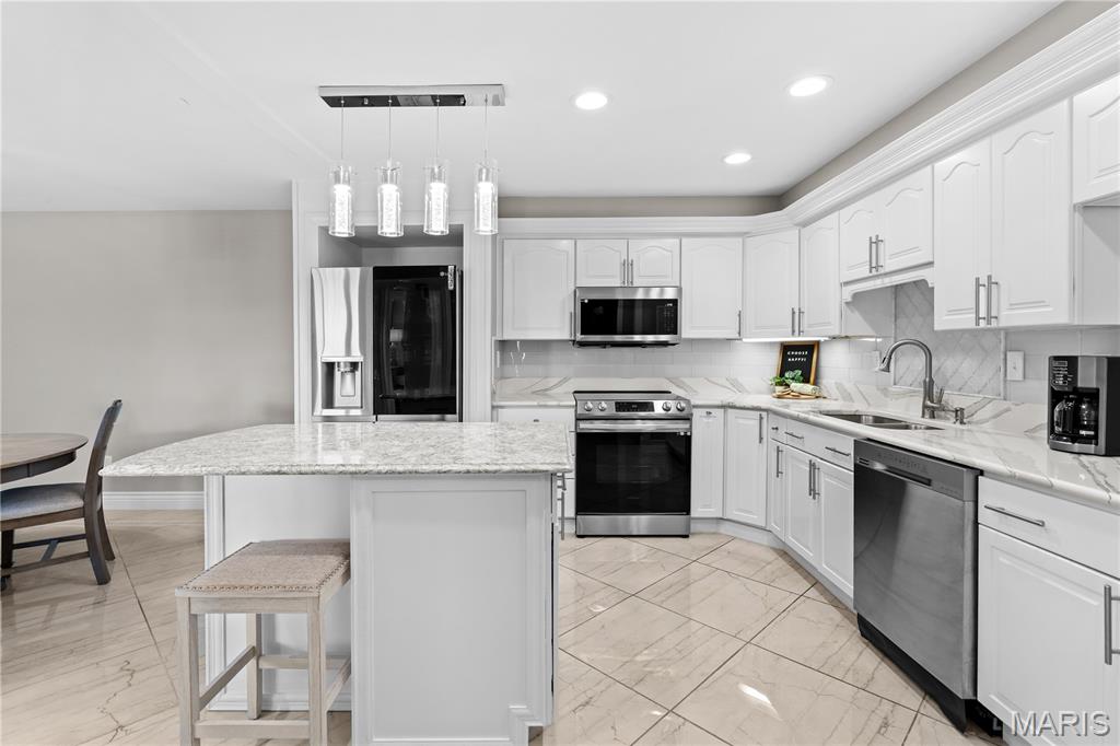Cambridge Courts Condo - Residential
