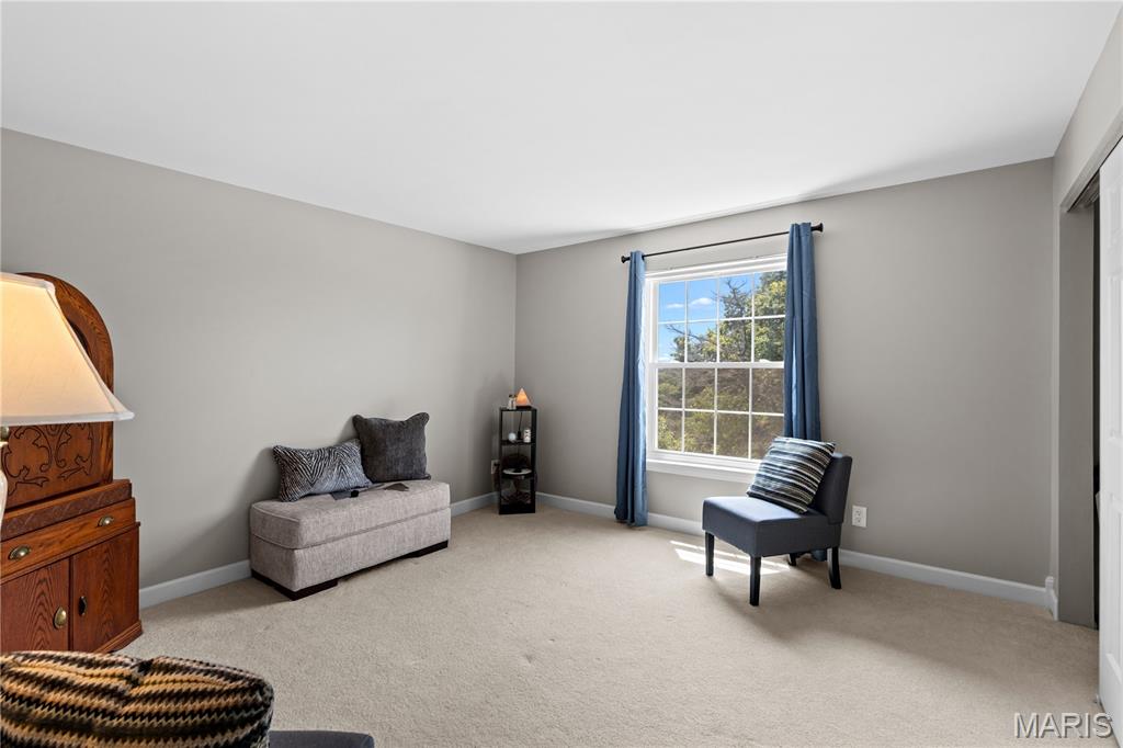 Cambridge Courts Condo - Residential