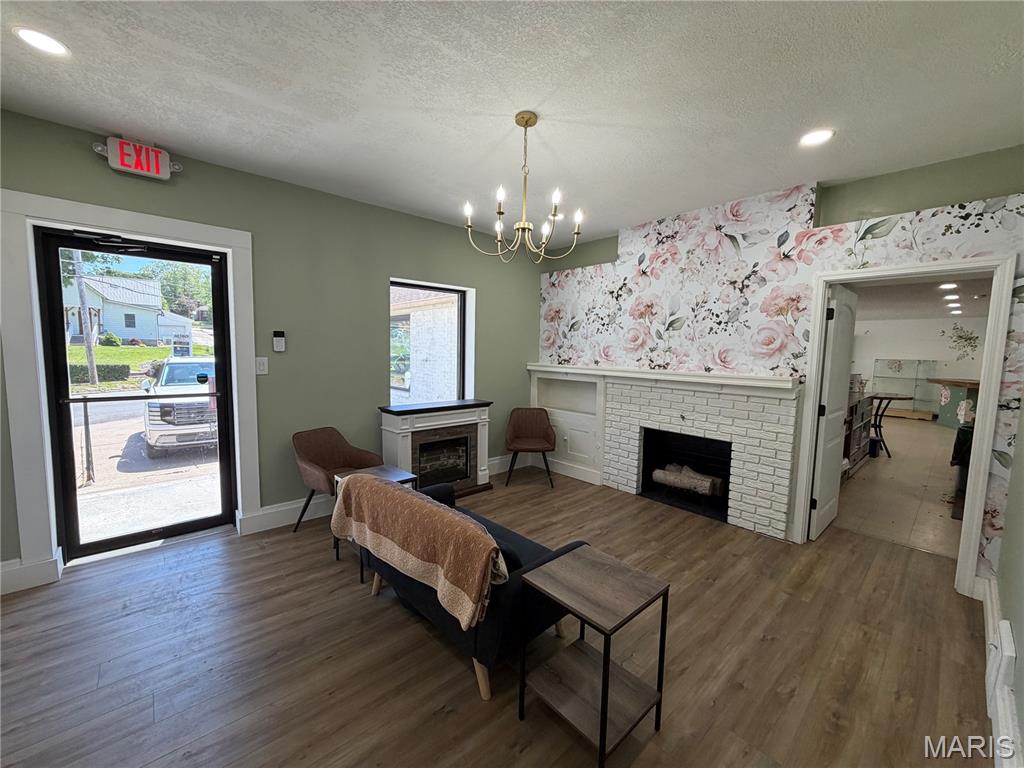 Garths Add - Commercial Sale