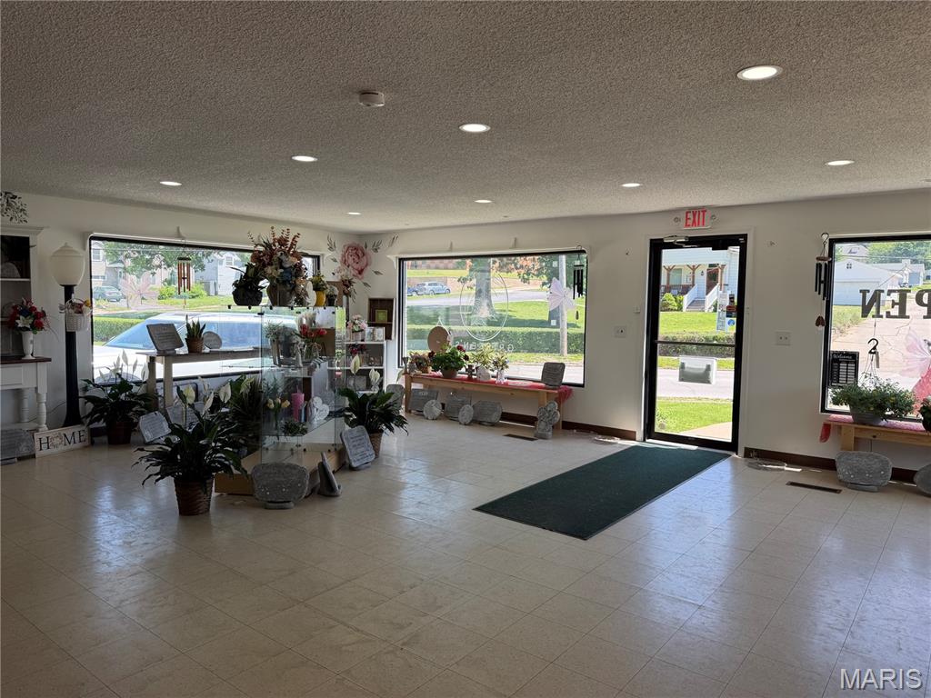Garths Add - Commercial Sale