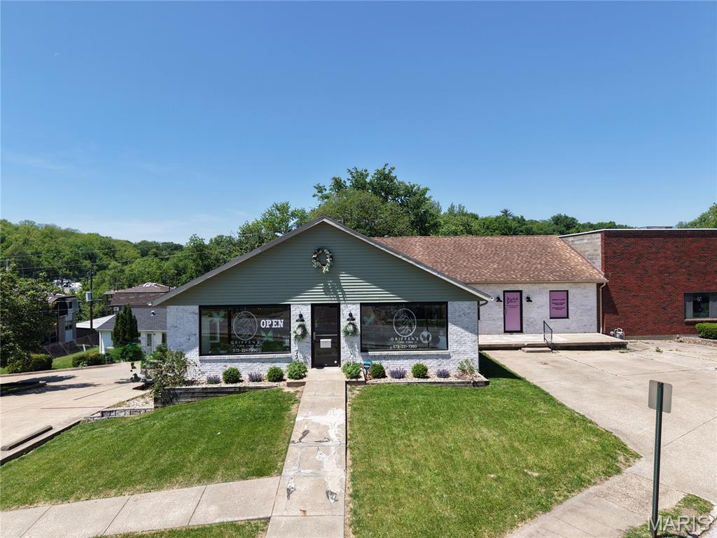 Garths Add - Commercial Sale