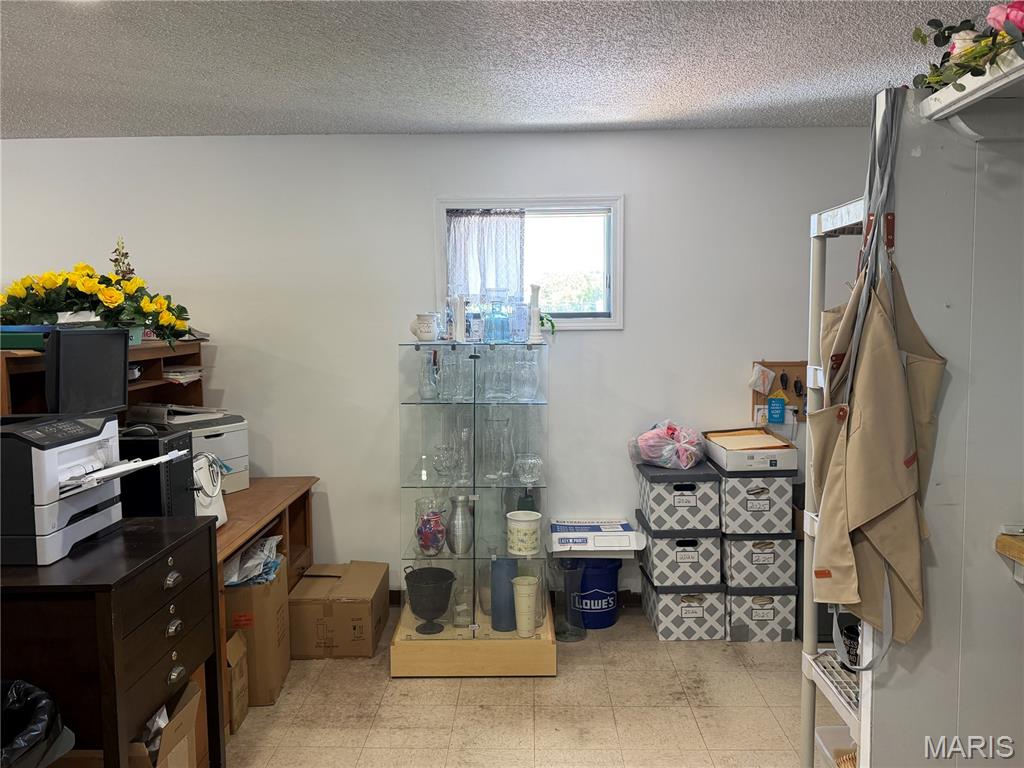 Garths Add - Commercial Sale