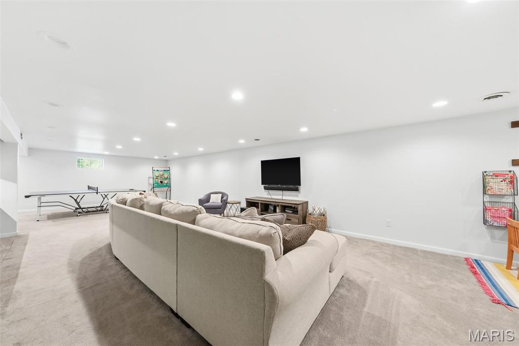 Casa Royale 2 - Residential