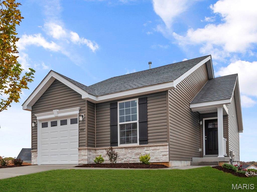 New McBride Homes Summerfield ranch-style 2BR, 1BA will be ready this winter! This cozy cottage is perfect for entertaining! Vaulted ceilings, 6ft windows & beautiful wood laminate flooring in main areas. Kitchen features Winstead Burlap 42” tall cabinets, large peninsula w/breakfast bar, & stainless steel GE appliances. Living room w/ceiling fan & sliding glass door to backyard. The primary suite has a large window, dual closets & ceiling fan prewire. Shared hall bath with double sink vanity & 5’ walk in shower. Extras: upgraded fixtures, white six panel interior doors, ceiling fan prewire in 2nd bedroom, main floor laundry, & 1 car garage. LL includes a ¾ bath rough-in for future finish. Silo Ridge offers beautiful new homes in Cuba, MO with a peaceful small-town setting and convenient access to I-44, local shops, dining, and outdoor recreation in Crawford County. Enjoy peace of mind with McBride Homes’ 10 year builders warranty & incredible customer service! Similar photos shown.