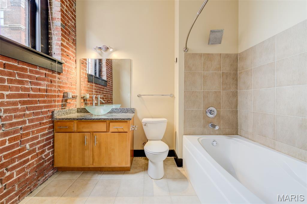 Lucas Lofts - Residential