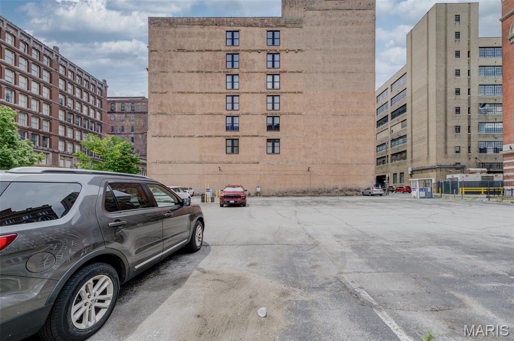 Lucas Lofts - Residential