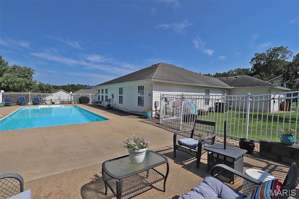 Ashland Court Ph 01 - Residential