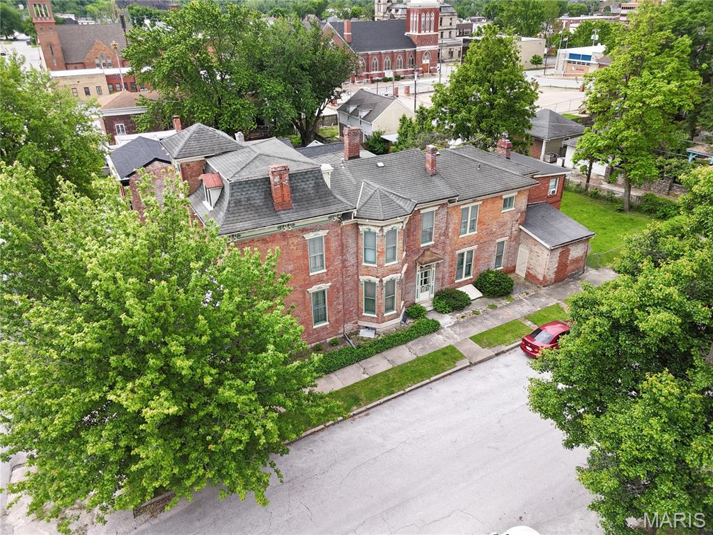 Hannibal Original Town - Commercial Sale