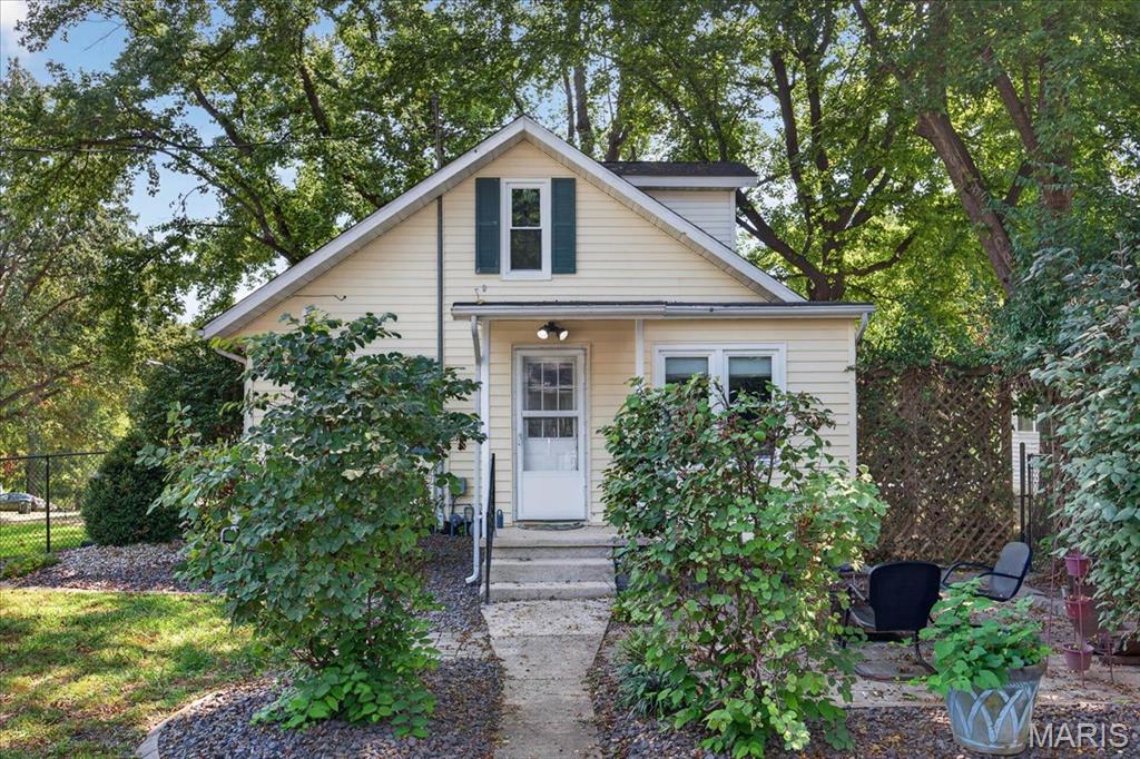 Breese 1st Add - Residential
