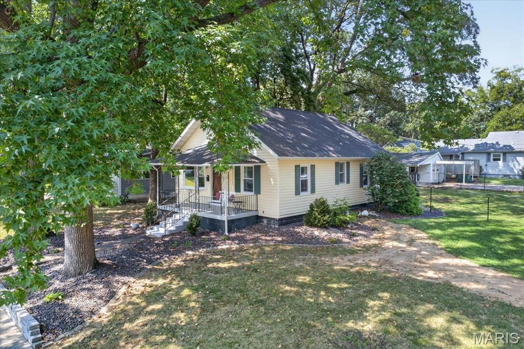 Breese 1st Add - Residential