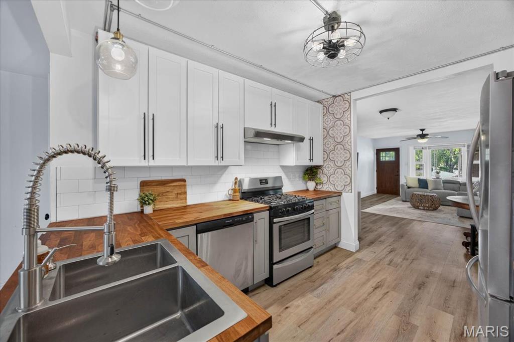 Breese 1st Add - Residential