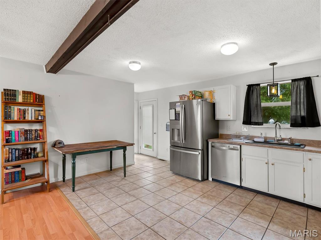 Wild Hawk - Residential