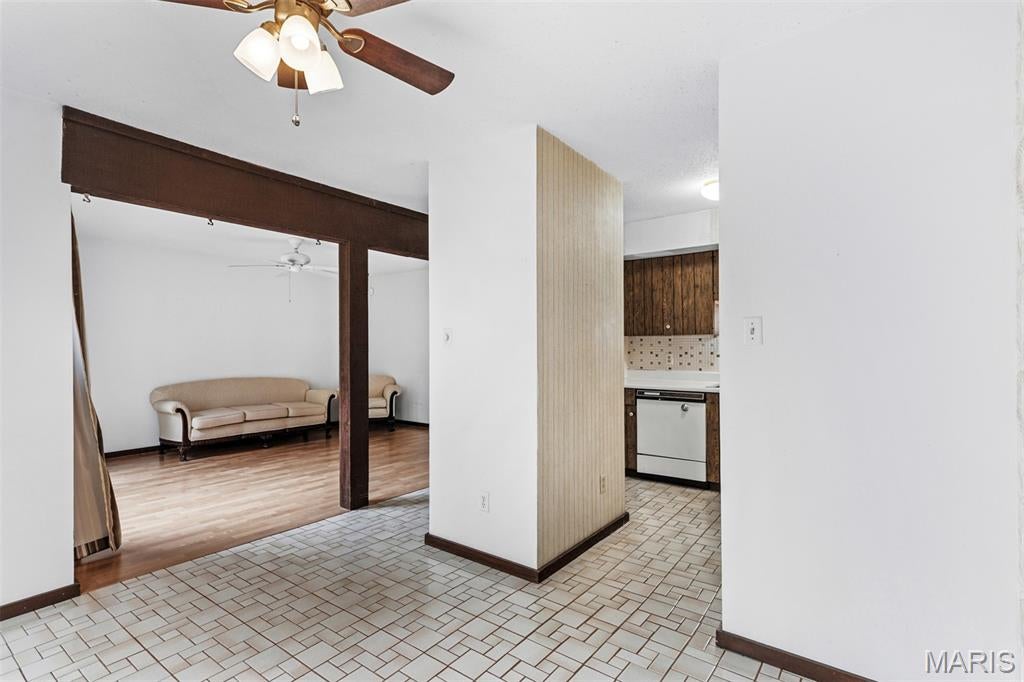 Paddock Lake Condo - Residential
