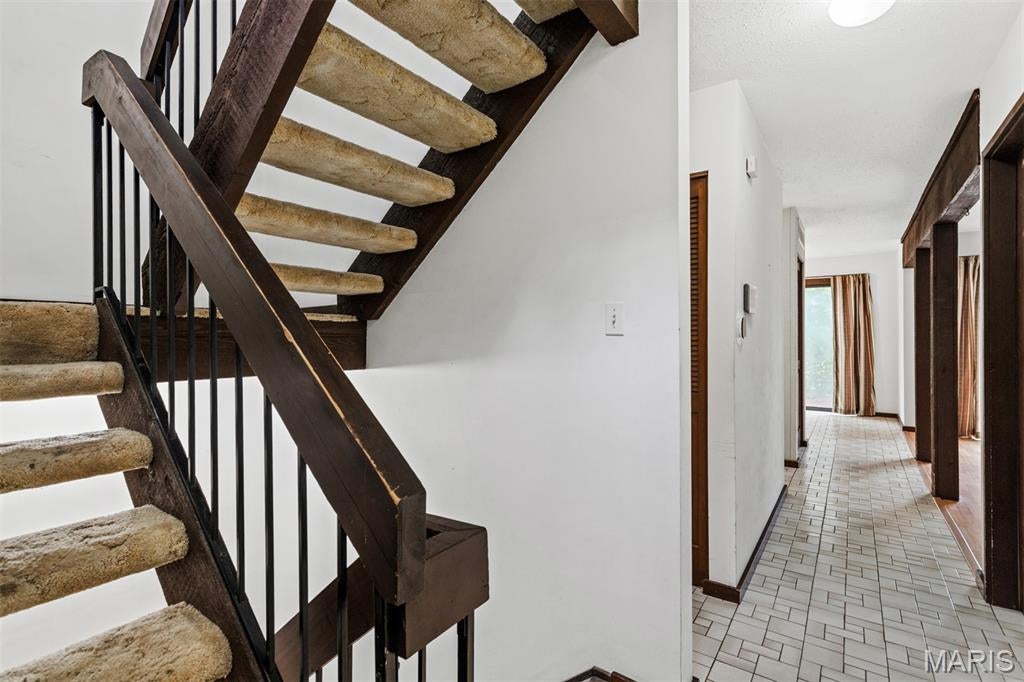 Paddock Lake Condo - Residential