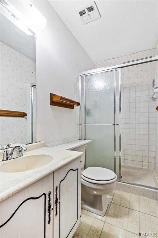 Paddock Lake Condo - Residential
