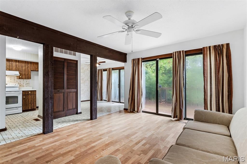 Paddock Lake Condo - Residential