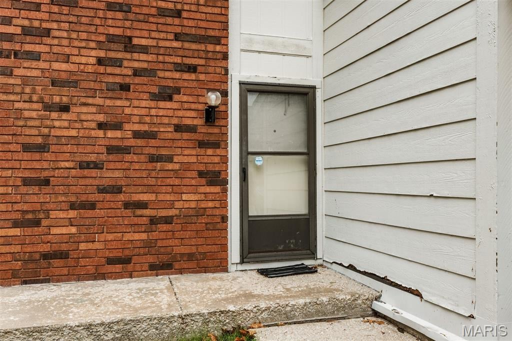 Paddock Lake Condo - Residential