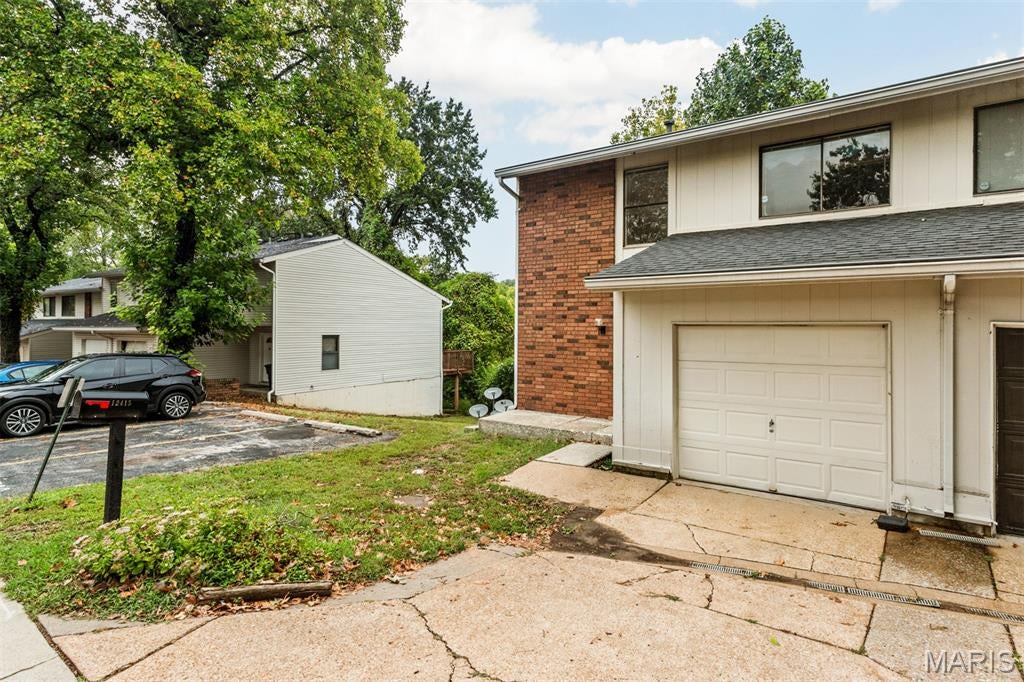 Paddock Lake Condo - Residential