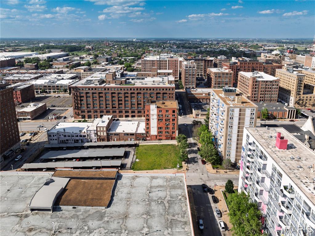 Lucas & Hunt Add - Commercial Sale