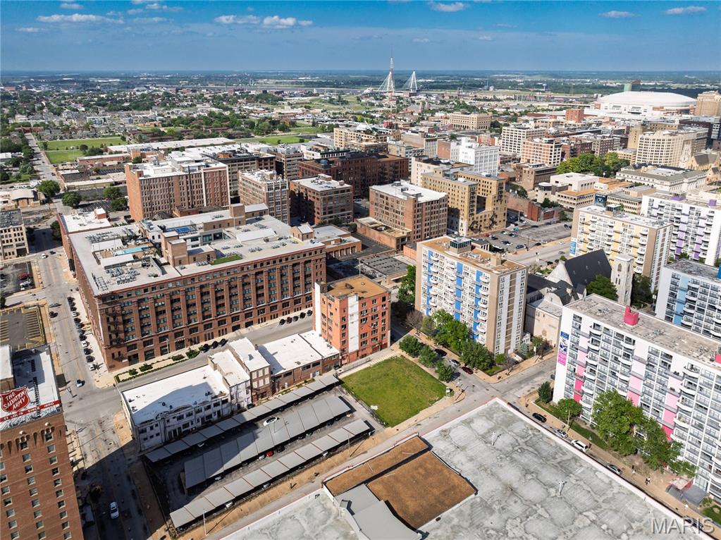 Lucas & Hunt Add - Commercial Sale