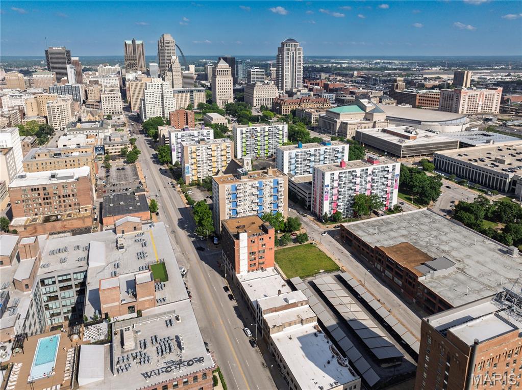 Lucas & Hunt Add - Commercial Sale