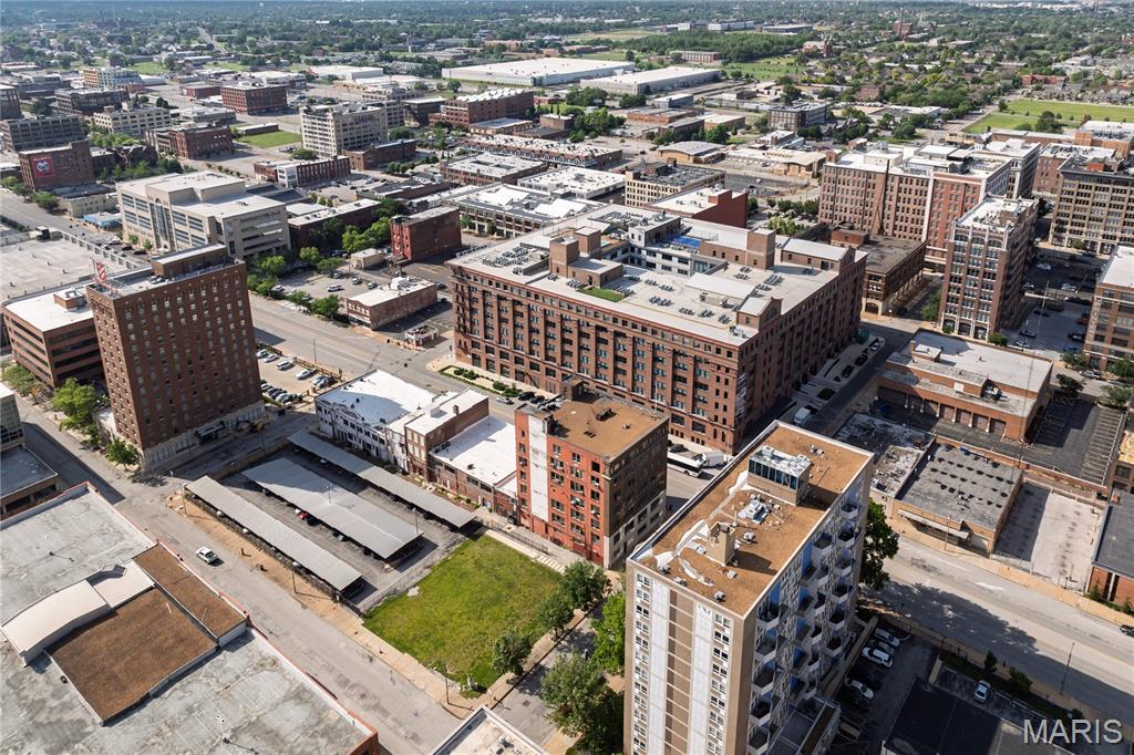 Lucas & Hunt Add - Commercial Sale
