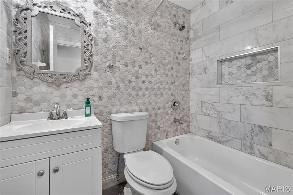 Glen Arbor Estates 1 - Residential