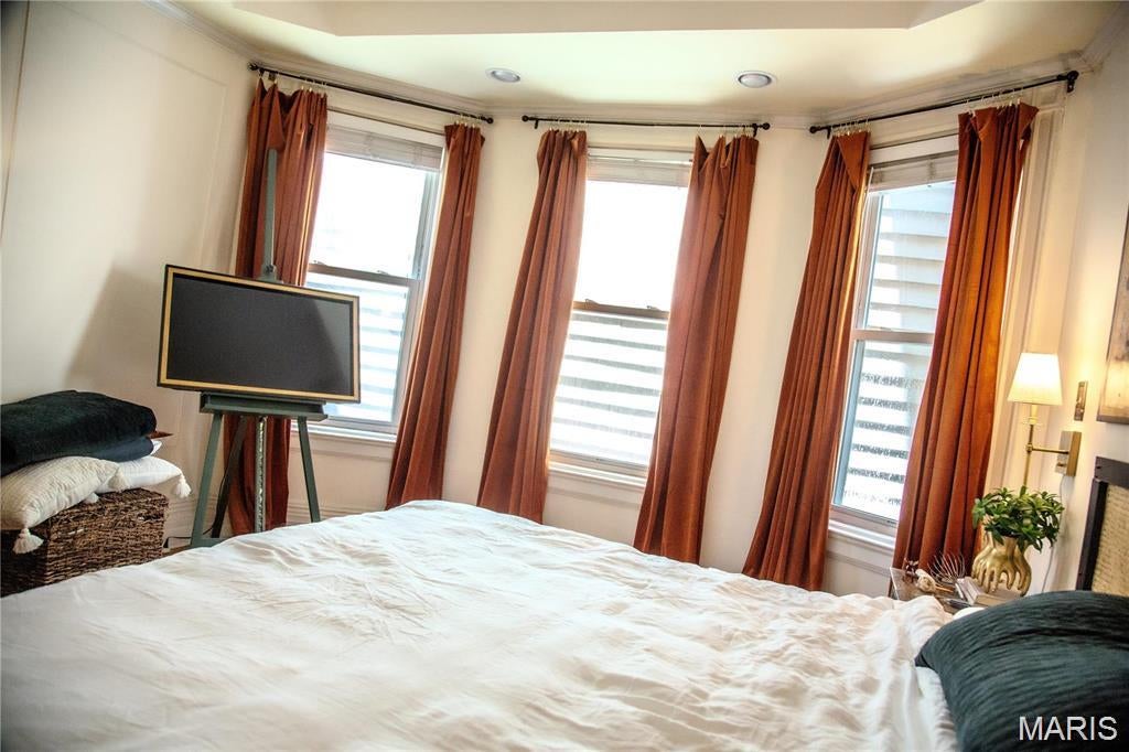 Latham Condo - Residential