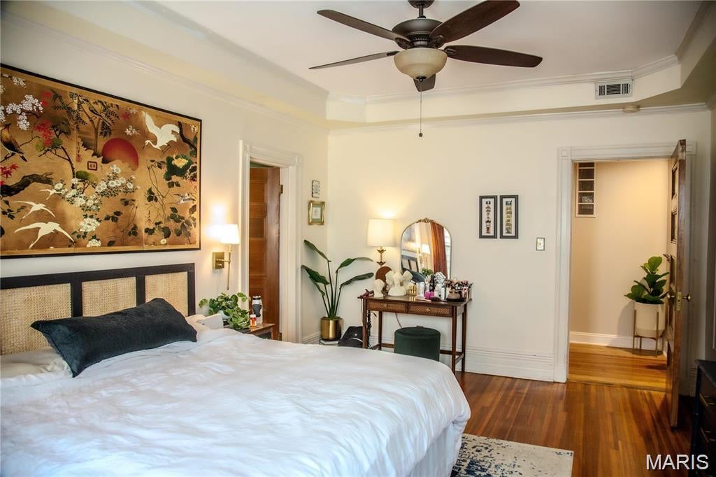 Latham Condo - Residential