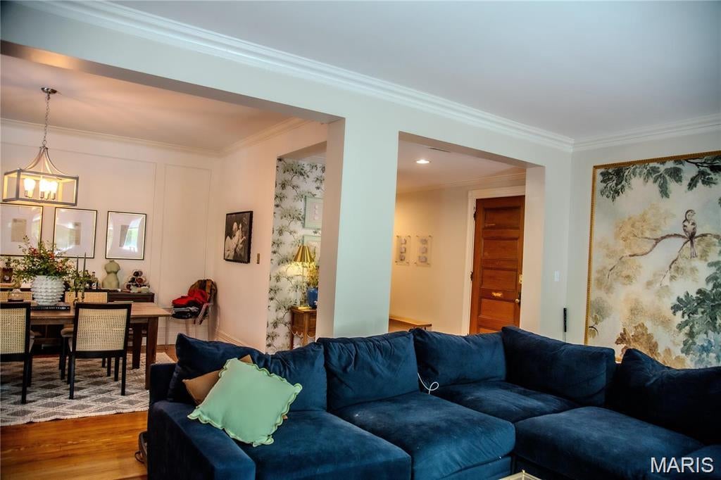 Latham Condo - Residential