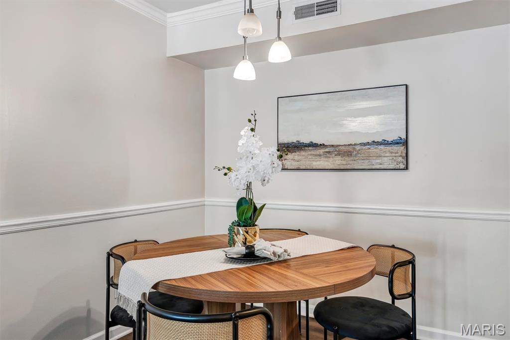 Geyer Place Condo - Residential