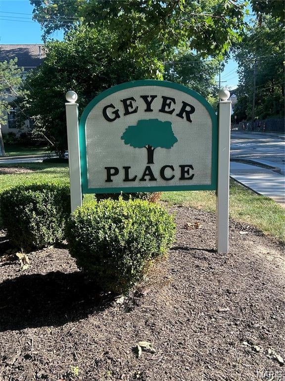 Geyer Place Condo - Residential