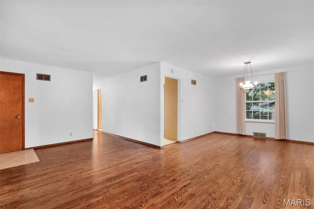 Five Oaks - Residential