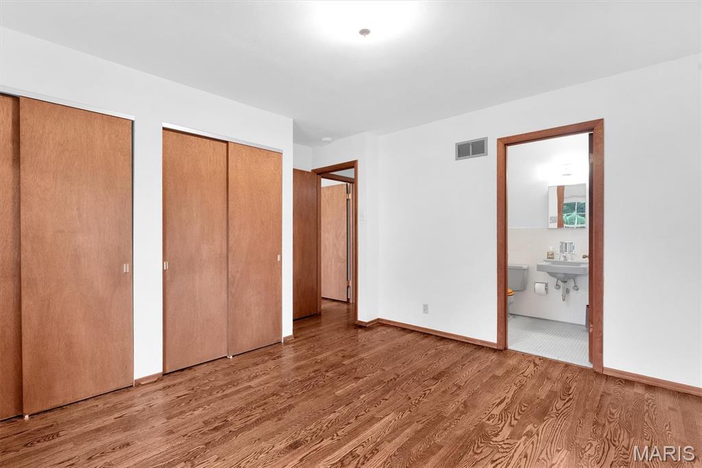 Five Oaks - Residential
