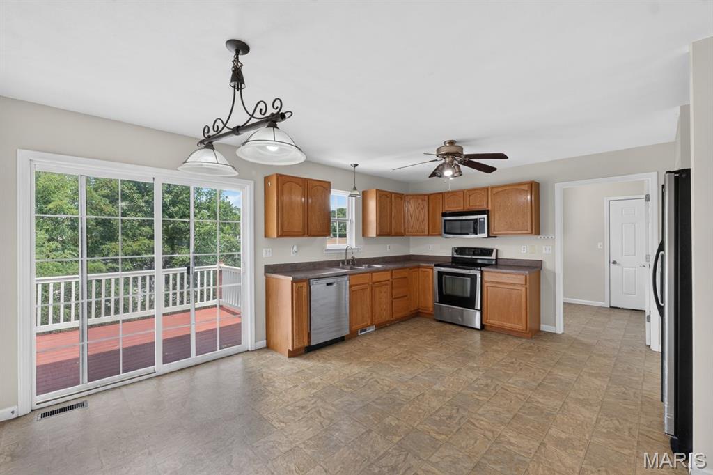 Briarwood Terrace - Residential Lease