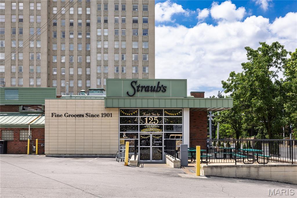 Lindell Add - Commercial Sale