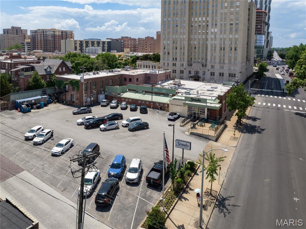 Lindell Add - Commercial Sale