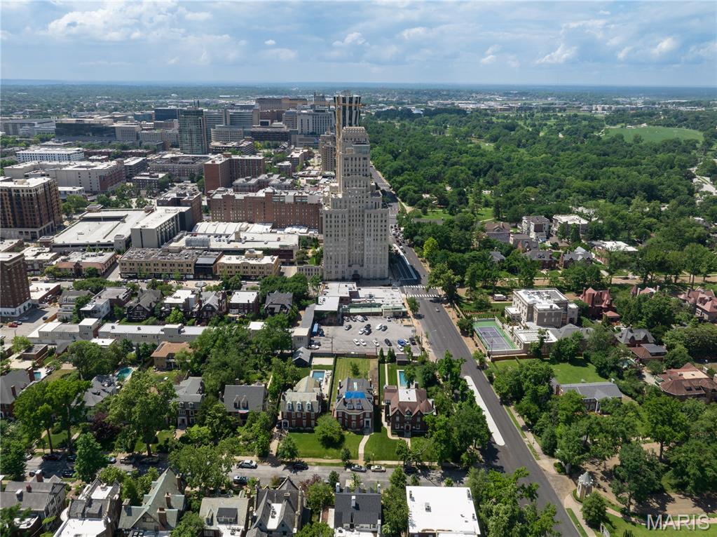 Lindell Add - Commercial Sale