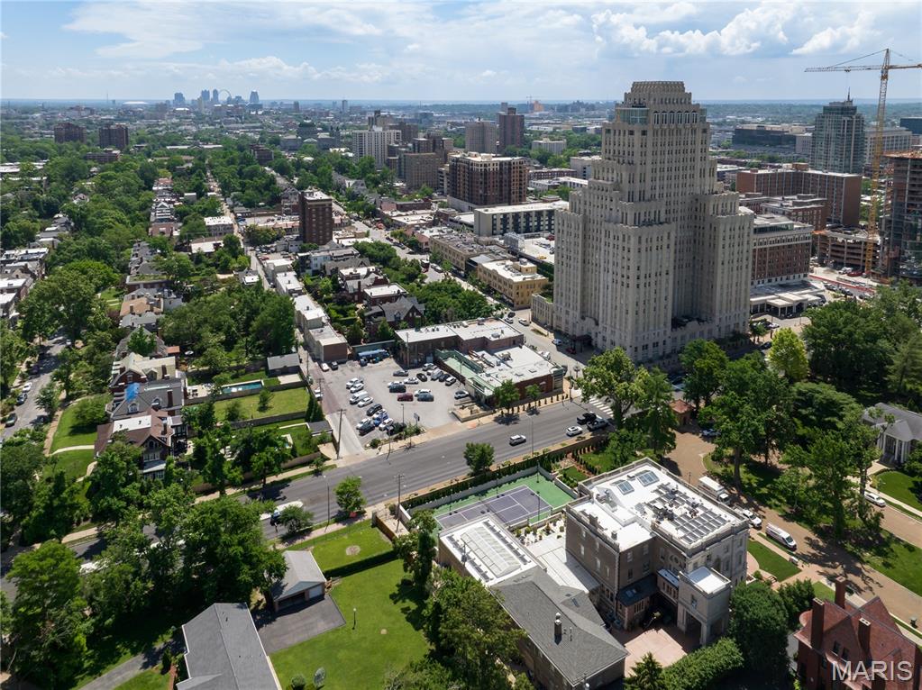 Lindell Add - Commercial Sale