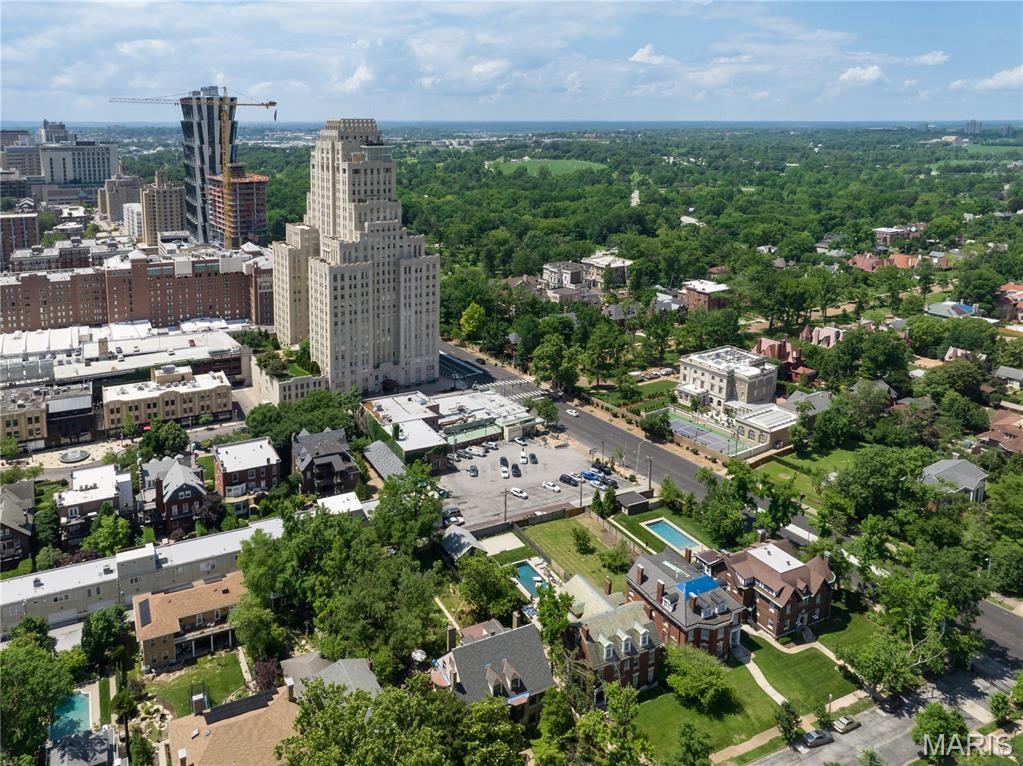 Lindell Add - Commercial Sale