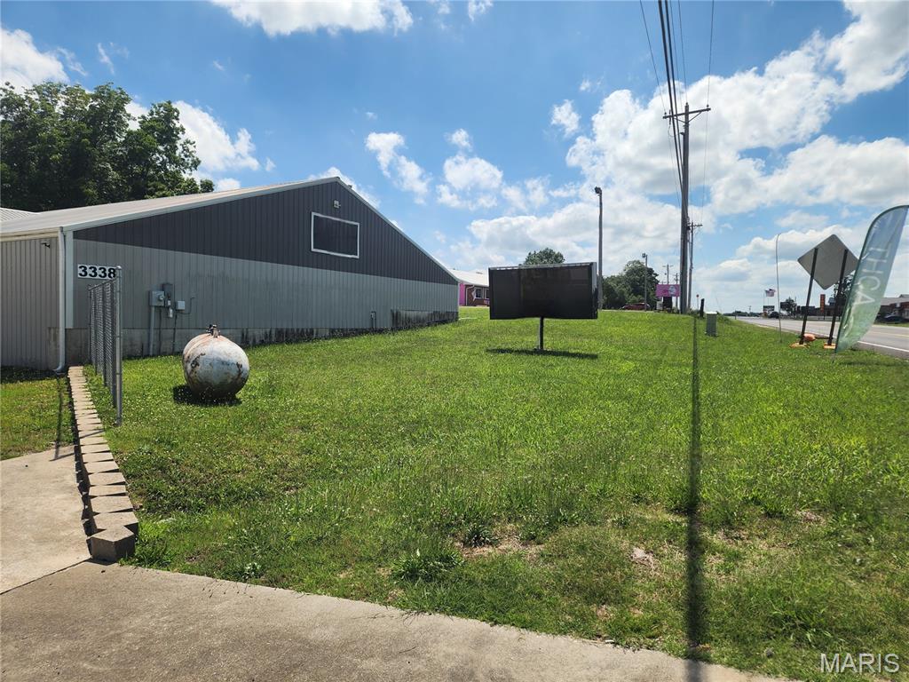 n/a - Commercial Lease