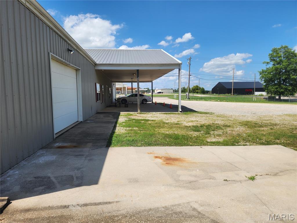 n/a - Commercial Lease