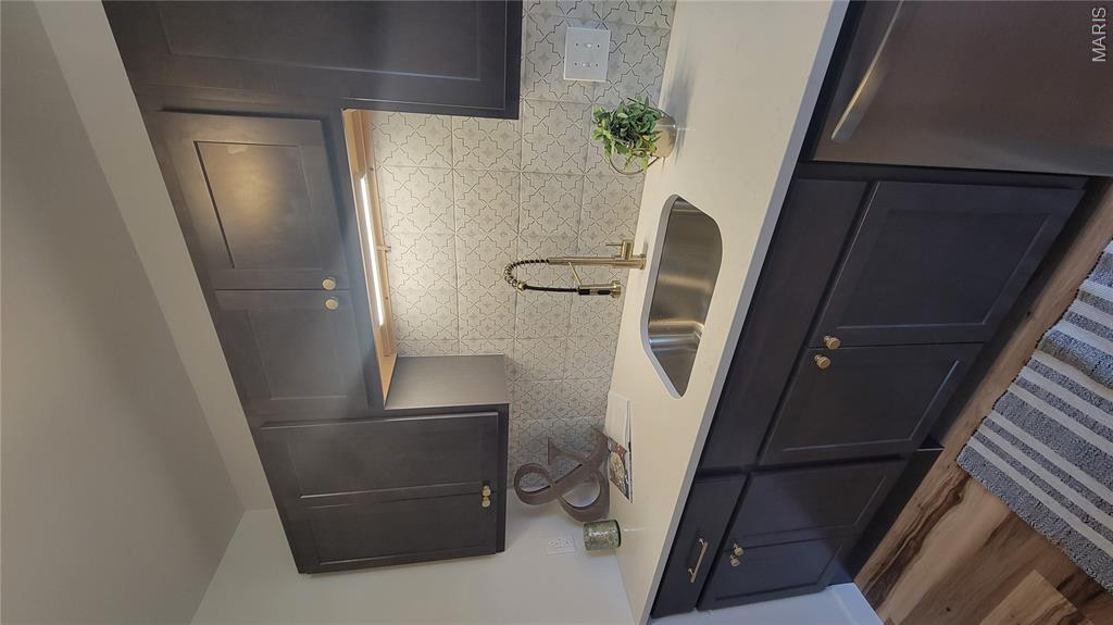 Carroll Wood Condo - Residential