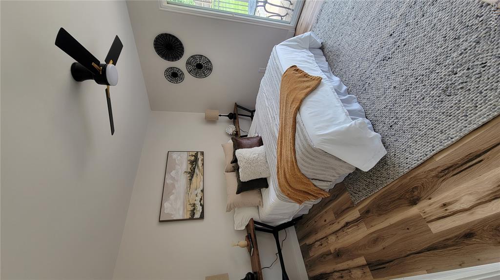 Carroll Wood Condo - Residential