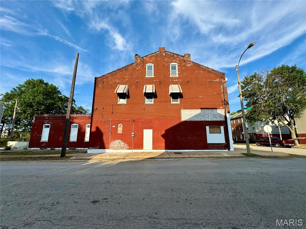 Bryans Add - Commercial Sale