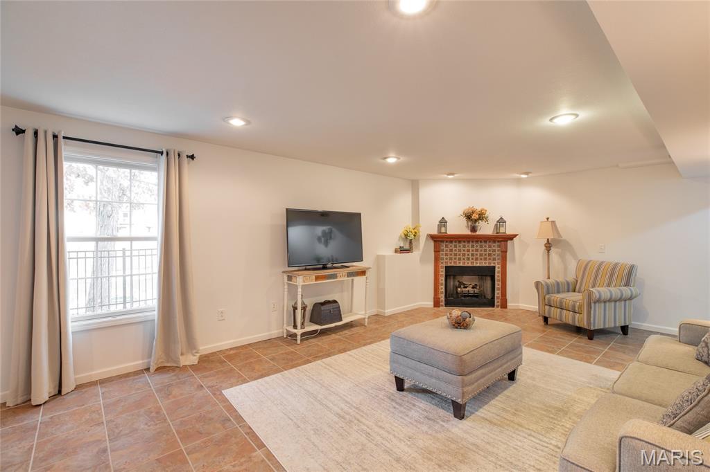 Briarwood - Residential
