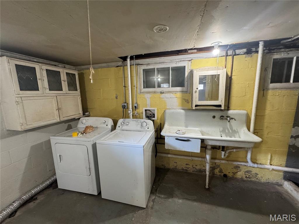 08W - Residential Lease