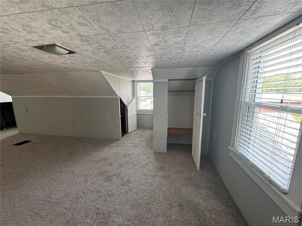 08W - Residential Lease