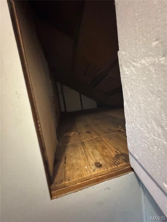 08W - Residential Lease